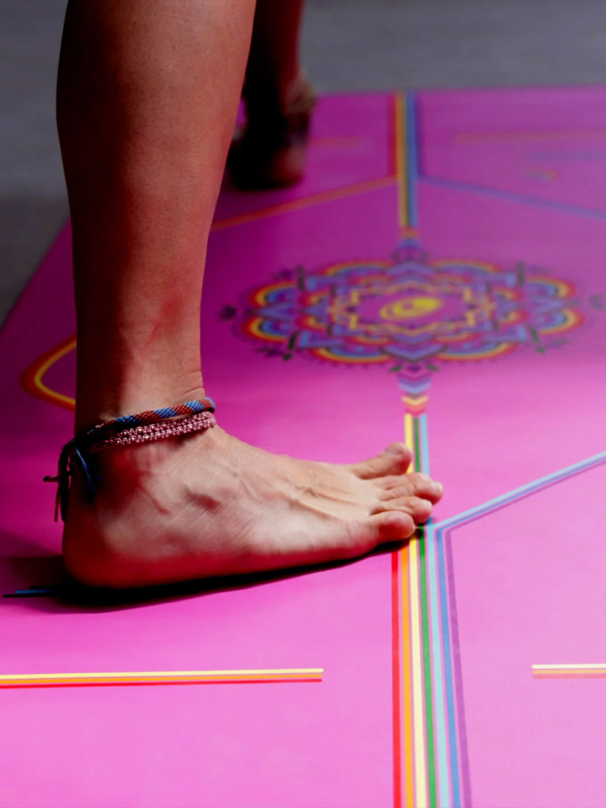 Liforme Grateful Pink Rainbow 4.2mm Yoga Matı Liforme