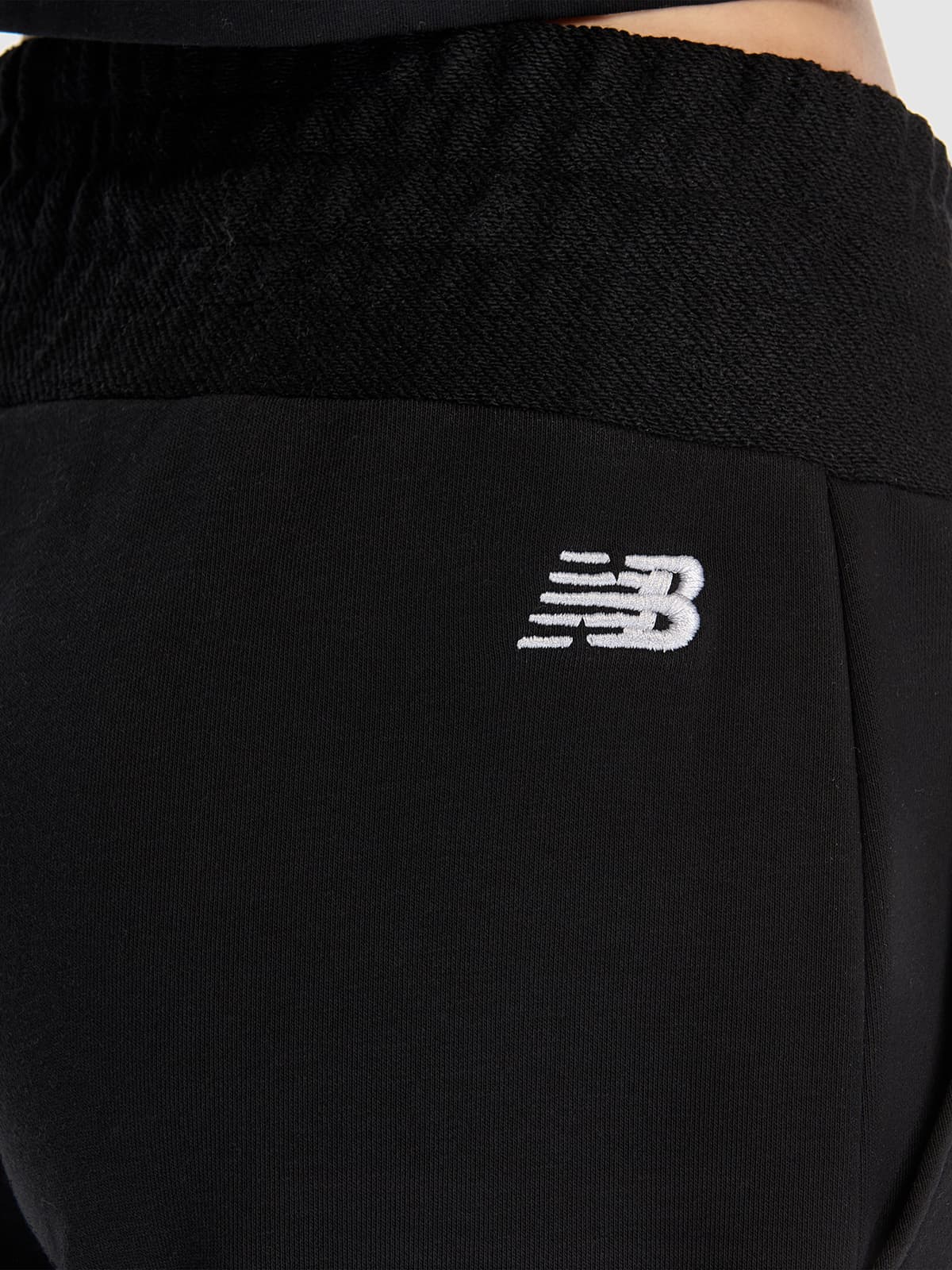 New Balance NB Lifestyle Pant WNP1507-BK Spor Pantolon