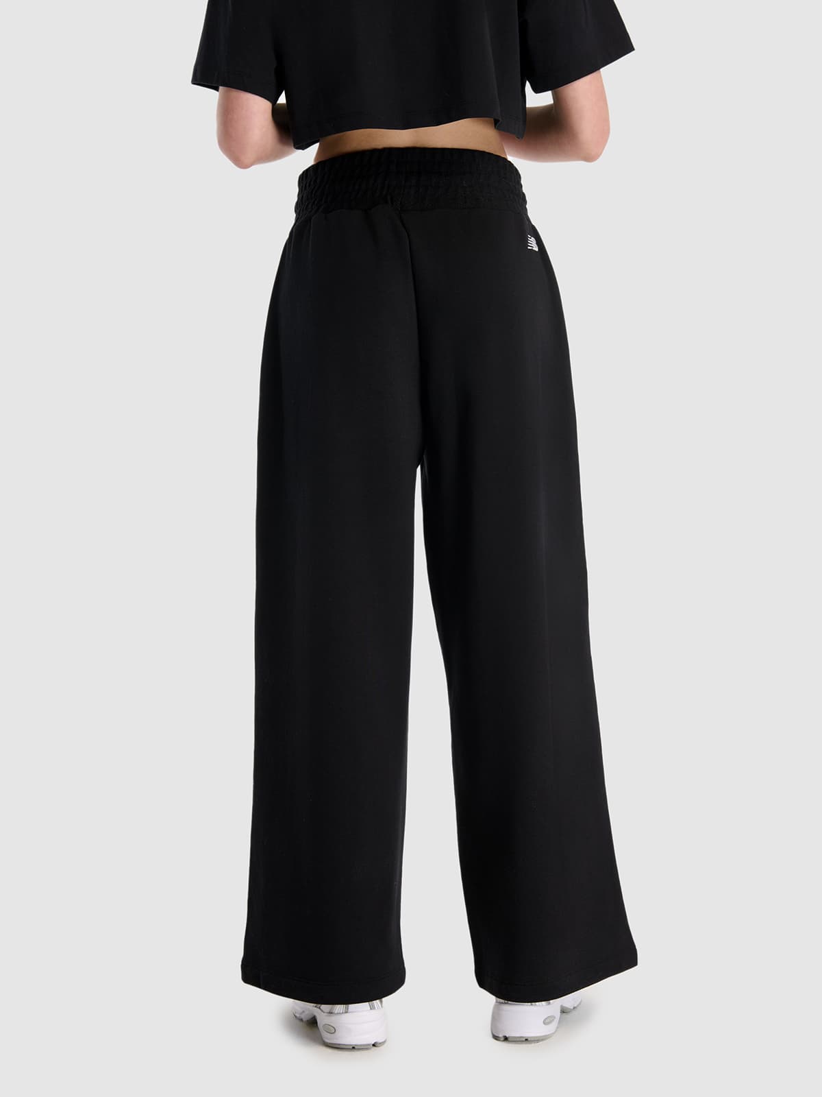 New Balance NB Lifestyle Pant WNP1507-BK Spor Pantolon
