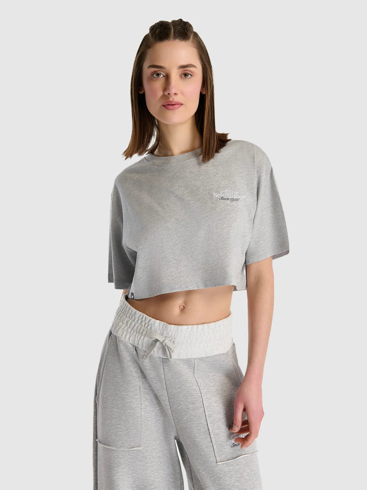 New Balance NB Lifestyle Tshirt WNT1506-AG Kadın Tişört