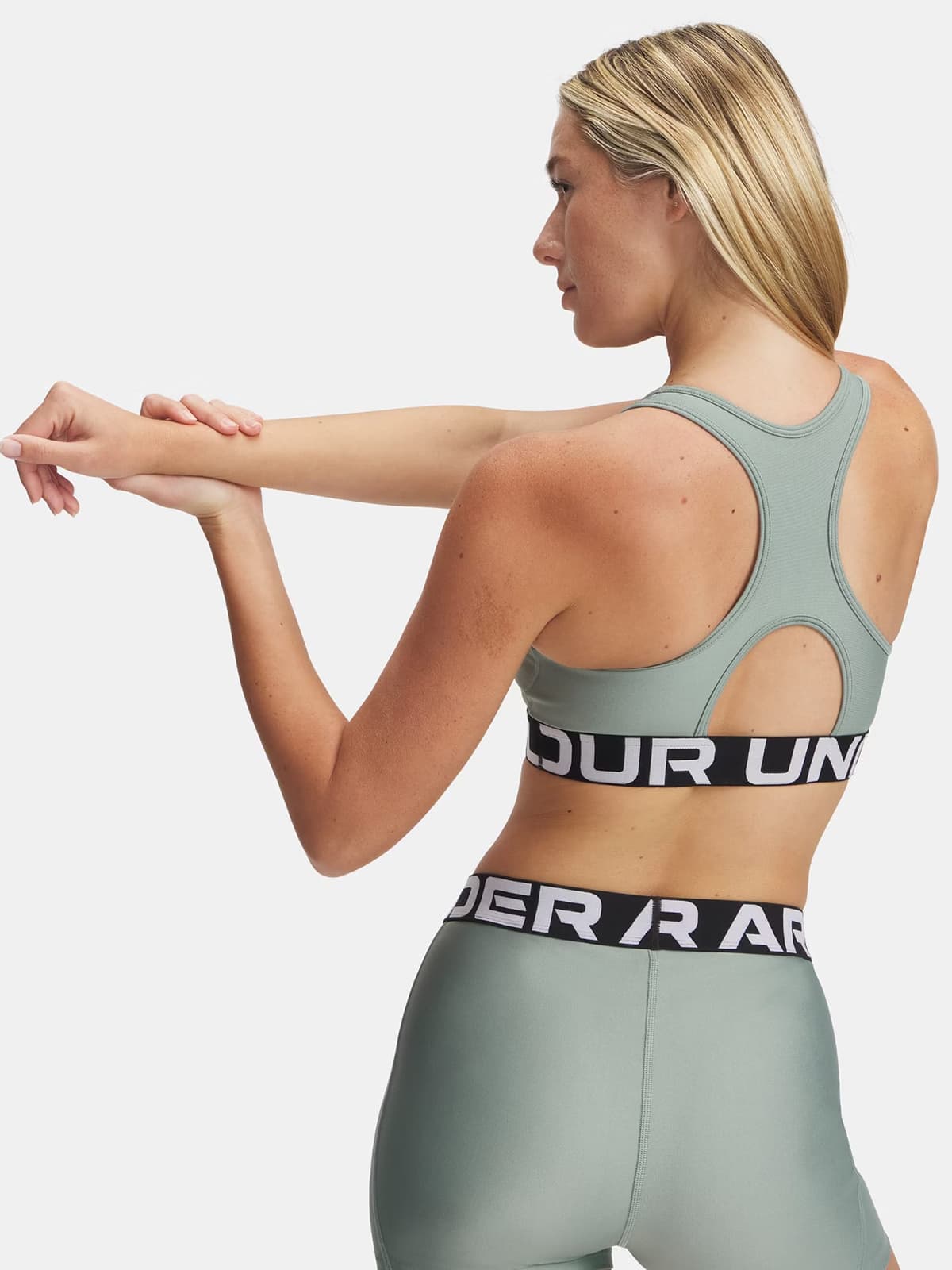 Under Armour HeatGear® Armour Mid Branded Sports Bra Spor Sütyeni