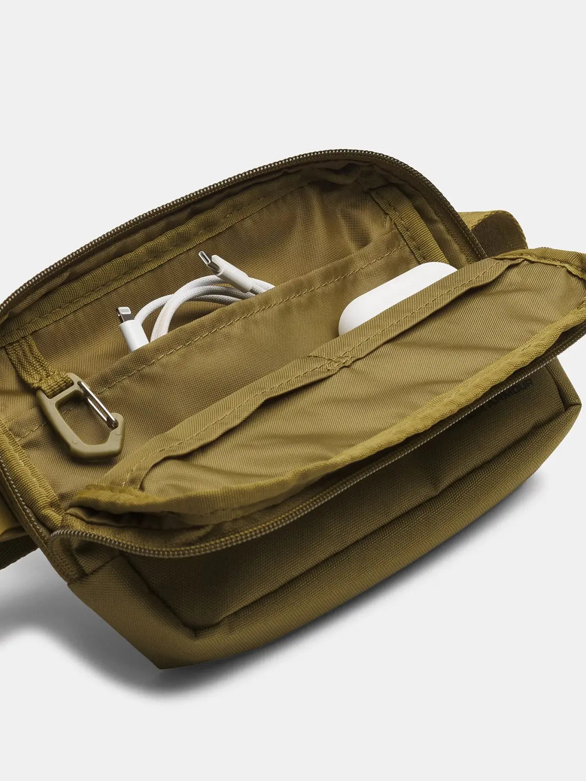 Under Armour UA Loudon Waist Bag Crossbody Bel Çantası