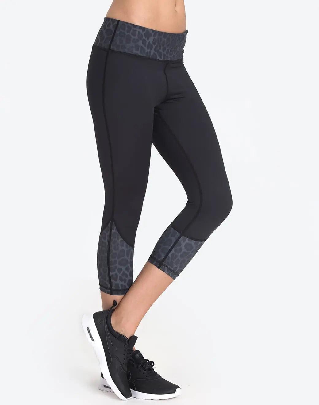 Vie Active Chelsea Black Leopard Kapri Spor Tayt