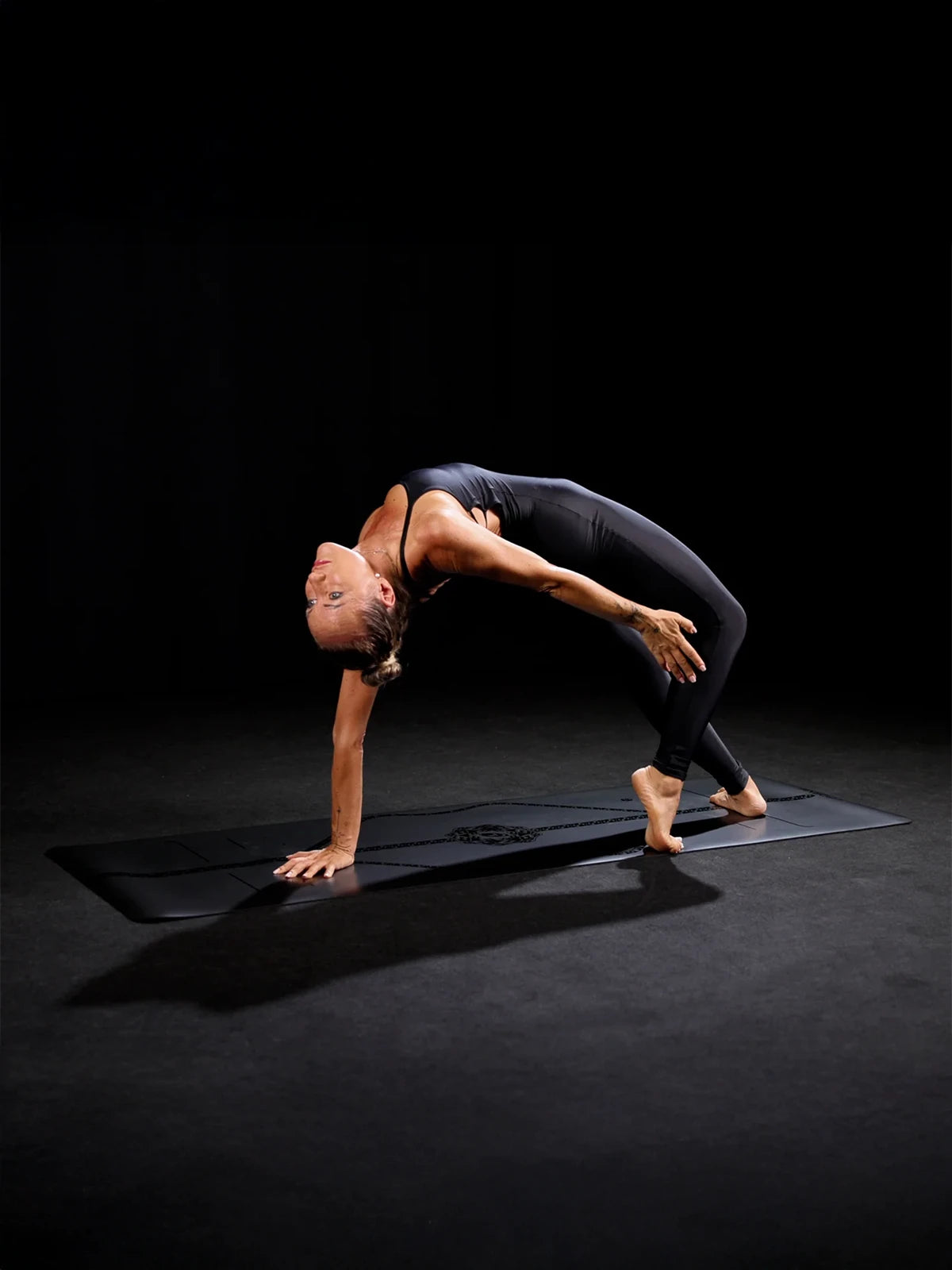 Liforme Liforme Mystique Black on Black 4.2mm Yoga Matı