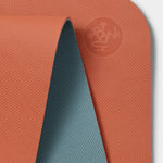 Manduka Begin Yoga Mat Crystal Thunder 5mm Yoga Matı