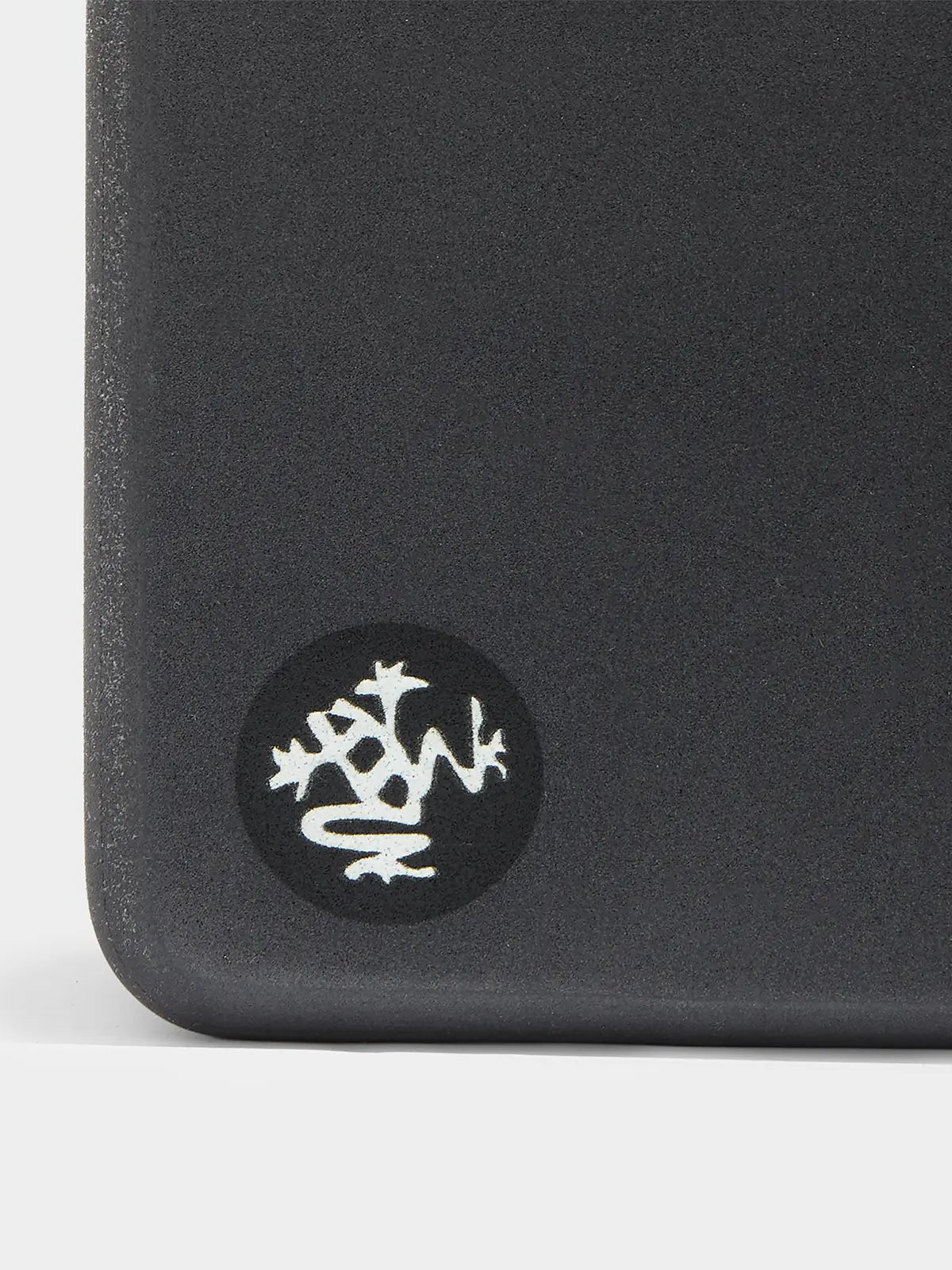 Manduka Lean Recycled Foam Thunder Yoga Blok