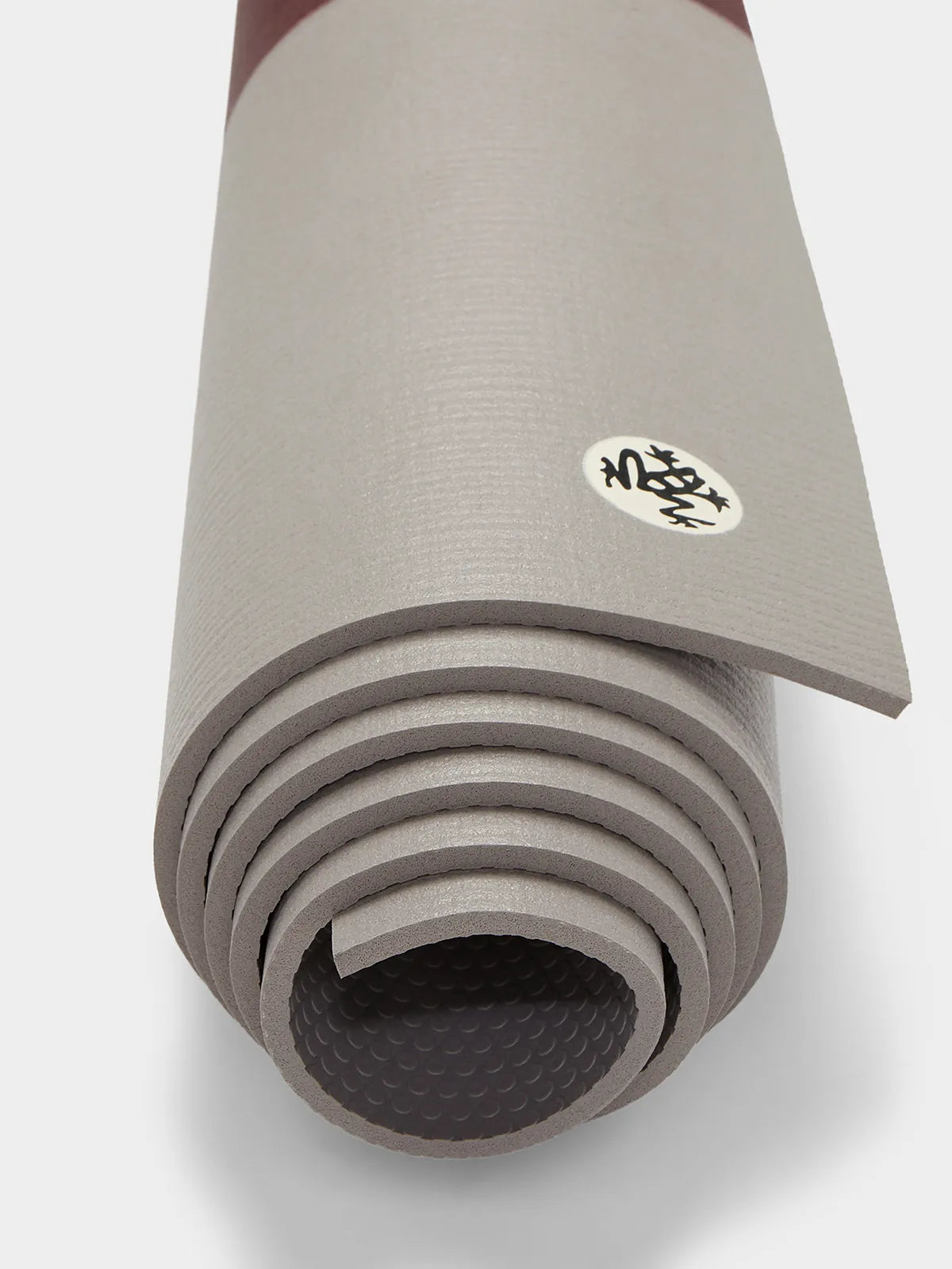 Manduka PRO™ Mat Cinder Balance 6mm Yoga Matı