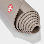 Manduka PROlite® Mat Cinder 4.7mm Yoga Matı