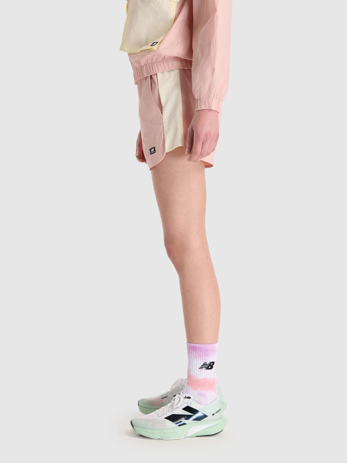 New Balance NB Lifestyle Short WNS1524-PNK Spor Şort