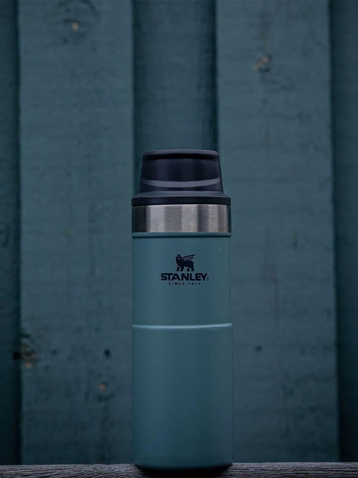 Stanley Stanley Classic Trigger-Action Travel Mug 0.35L Termos