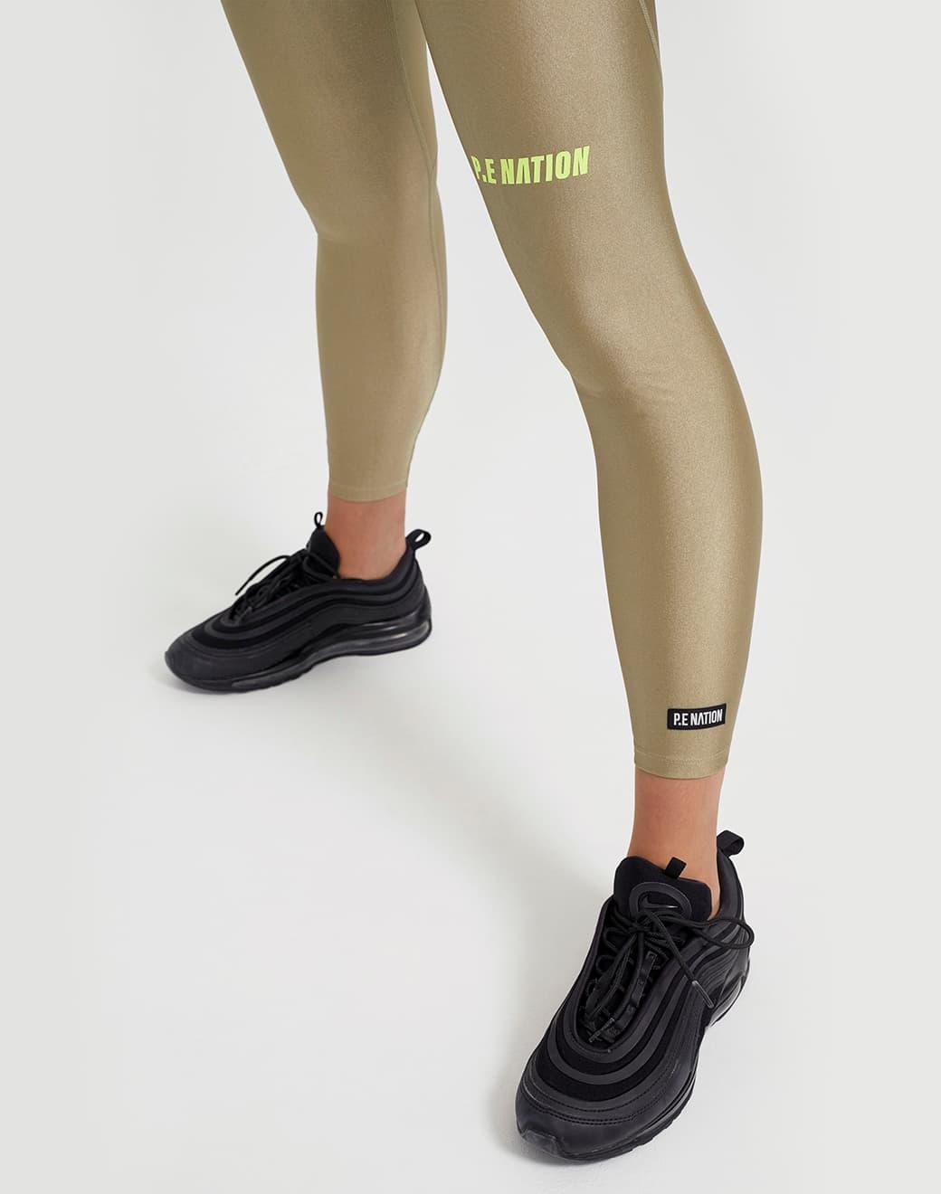 P.E Nation Agility Legging in Olive Parlak Tayt