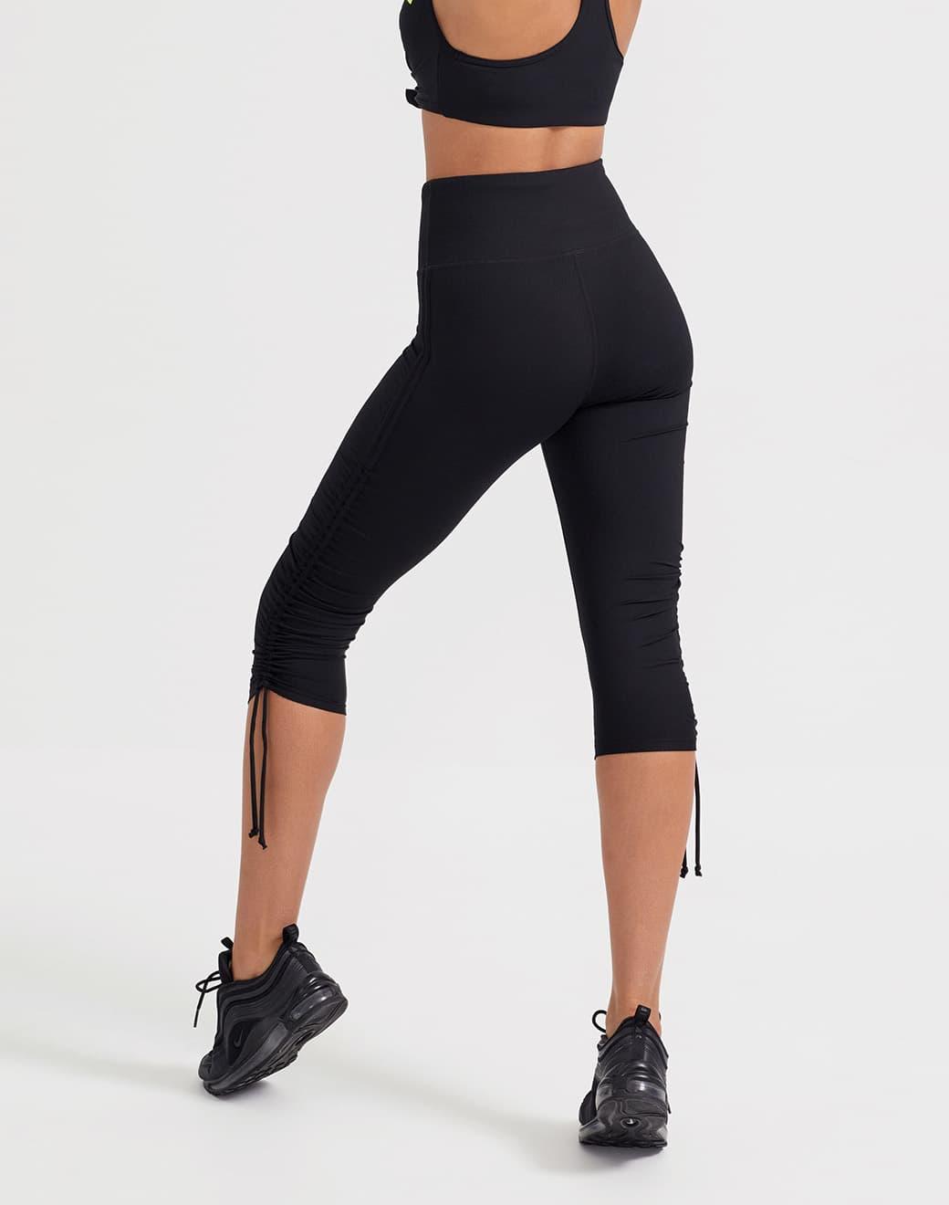 P.E Nation Alliance Legging in Black Kapri Tayt