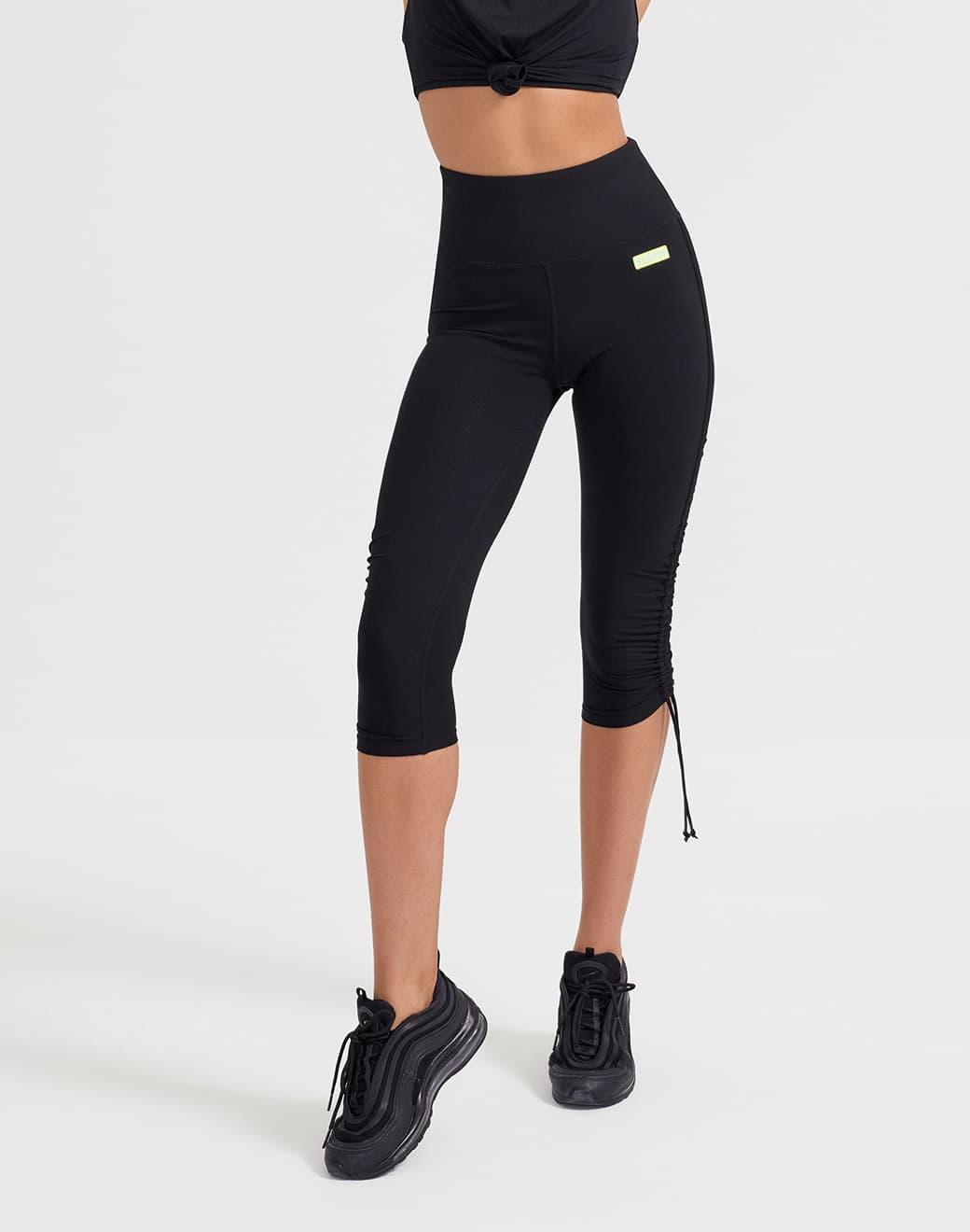 P.E Nation Alliance Legging in Black Kapri Tayt