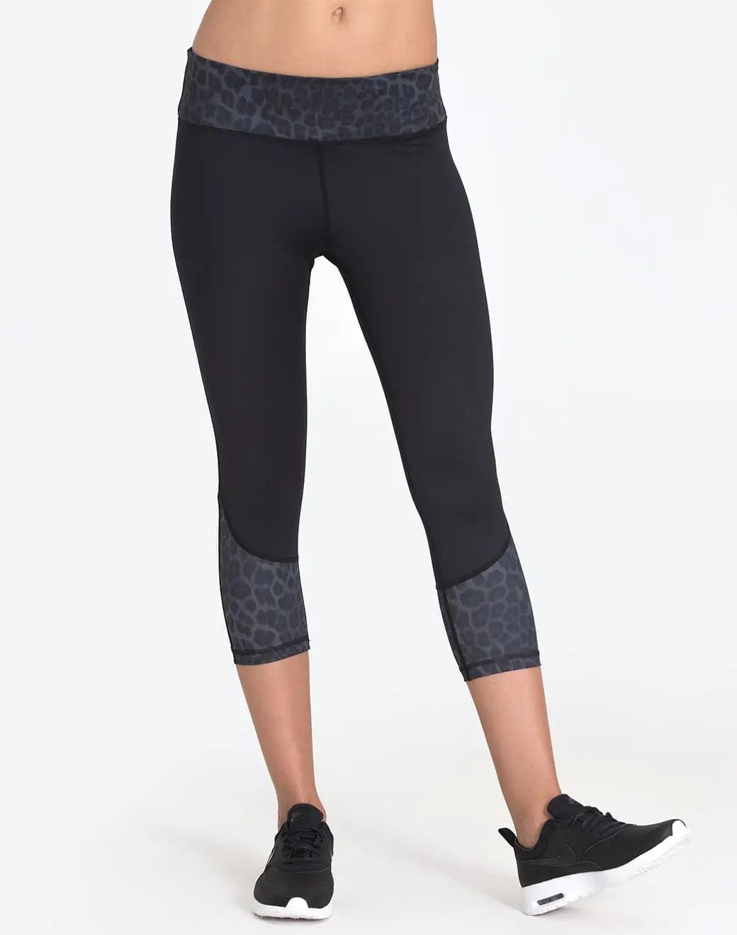 Vie Active Chelsea Black Leopard Kapri Spor Tayt