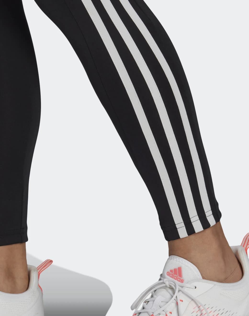 adidas Designed to Move High-Rise 3-Stripes 7/8 Spor Tayt