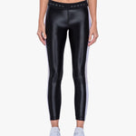 Koral Emblem Mid Rise Crop Black Spor Tayt