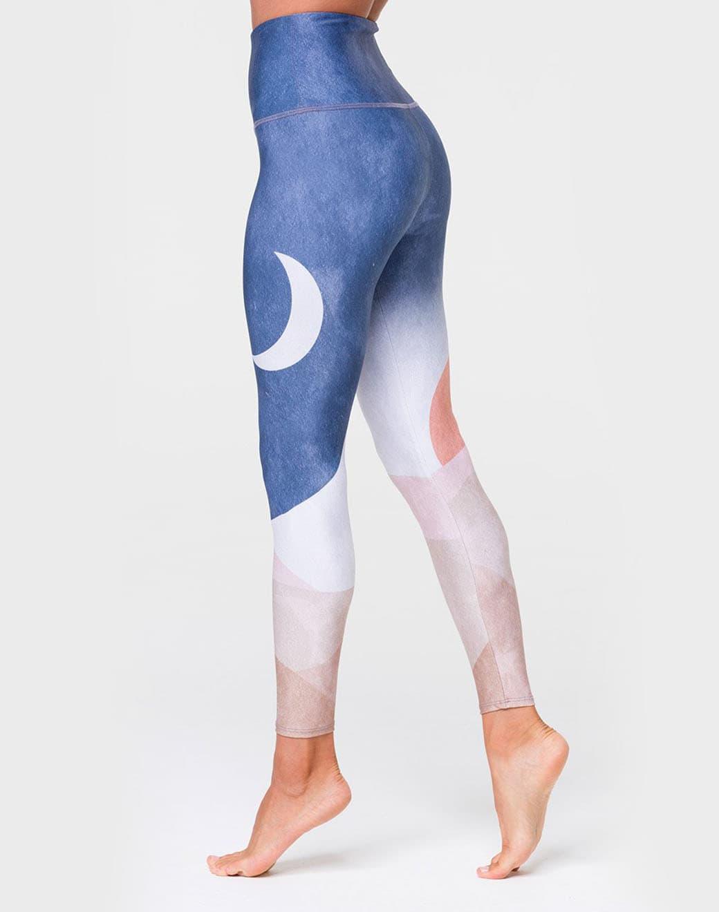 Onzie Graphic High Rise Midi Legging Sol Y Luna Tayt