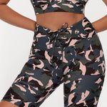Lorna Jane Off Duty Camo Bike Short Bisiklet Taytı