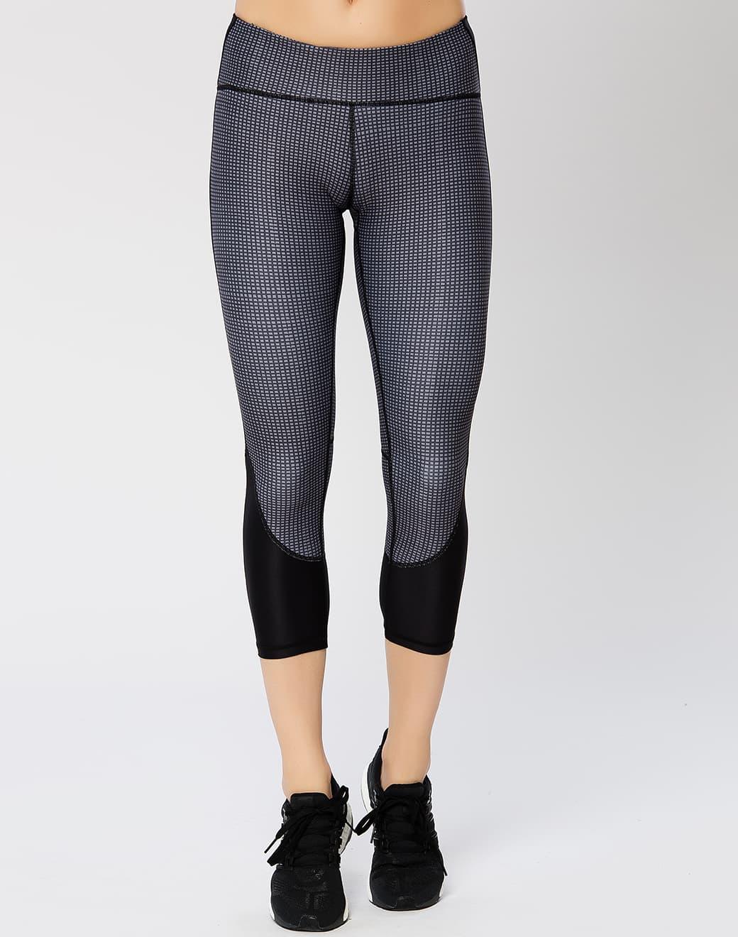 Vie Active Taryn Crop Black Microgrid Spor Tayt