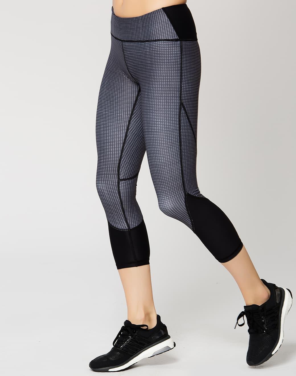 Vie Active Taryn Crop Black Microgrid Spor Tayt