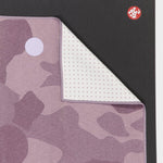 Manduka Yogitoes+ Repreve Camo Elderberry Yoga Mat Havlusu
