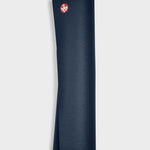 Manduka PRO™ Mat Midnight 6mm Yoga Matı 215cm MAN111016030 1